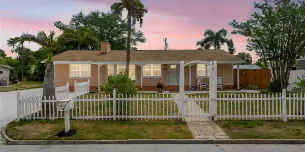 2648 46TH STREET S