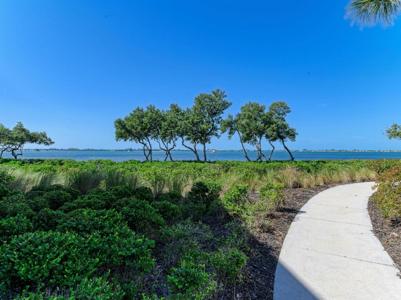272 SAINT LUCIA DRIVE