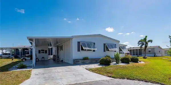 1000 KINGS HIGHWAY