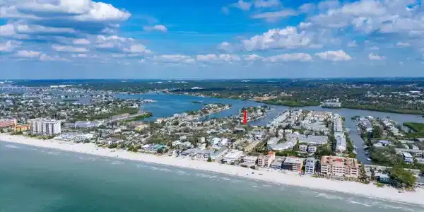 711 E GULF BOULEVARD
