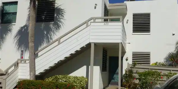 223 LAKEWOOD
