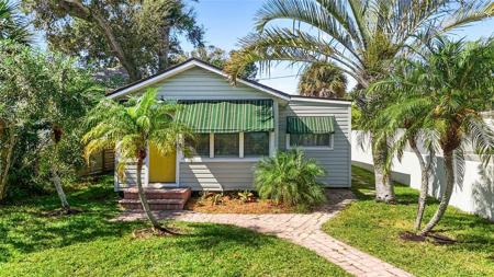 2925 CLINTON STREET S