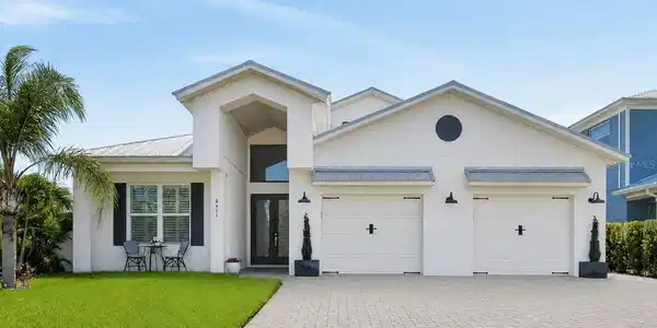 6411 COQUINA ISLAND COVE