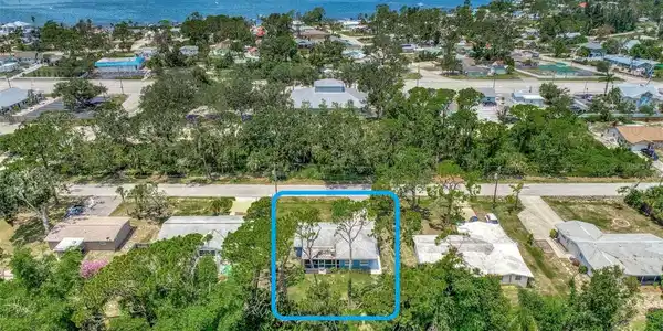 679 SPRUCE STREET