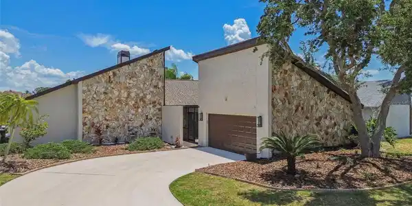 6119 GALLEON WAY