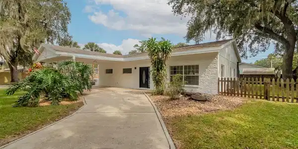 1851 Orange Tree DRIVE