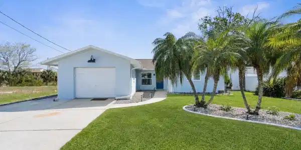 4390 6TH ISLE DRIVE