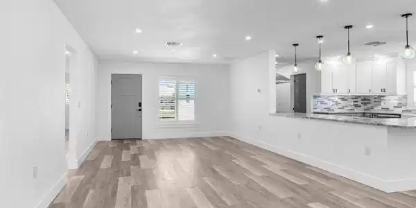 Image 4 Image 4