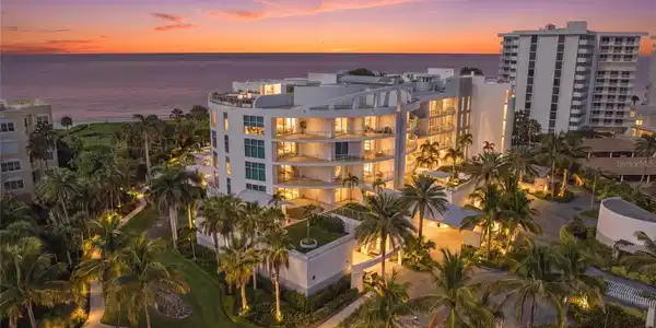 2251 GULF OF MEXICO DRIVE