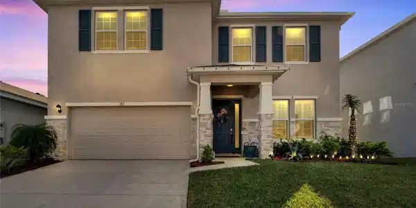 182 MANGROVE MANOR DRIVE