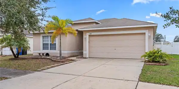 1218 ALHAMBRA CREST DRIVE