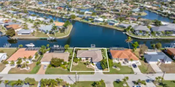 440 SORRENTO COURT