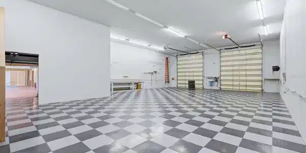 Image 3 Image 3