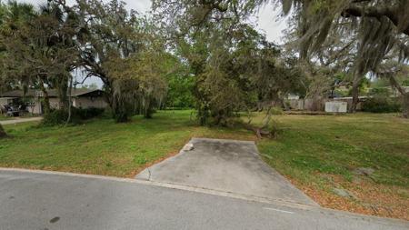 2010 LOGAN DRIVE