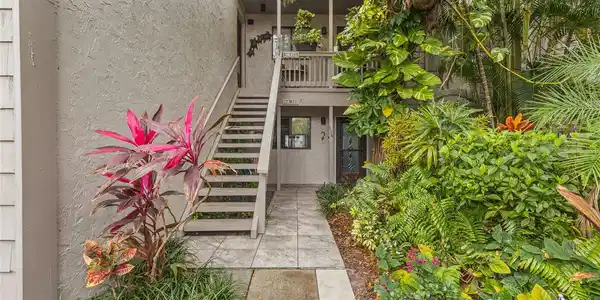 1633 BOATHOUSE CIRCLE
