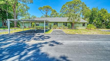 5056 BARRINGTON CIRCLE