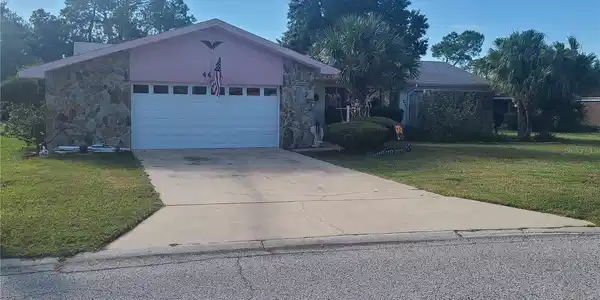4422 DEWEY DRIVE