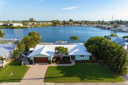 525 KEY ROYALE DRIVE