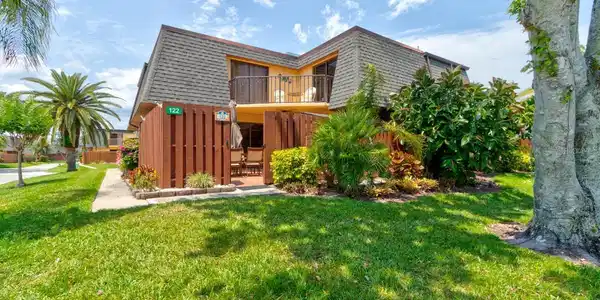 122 CEDAR DUNES DRIVE