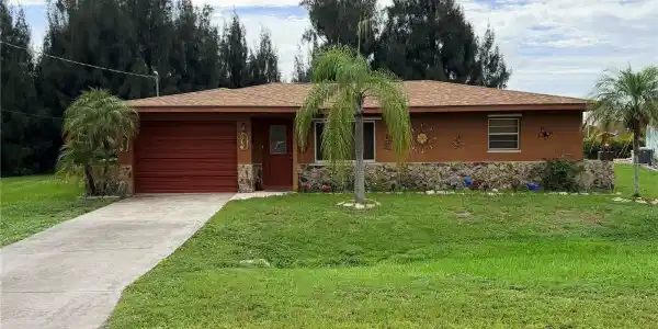 601 INDIAN CREEK LANE