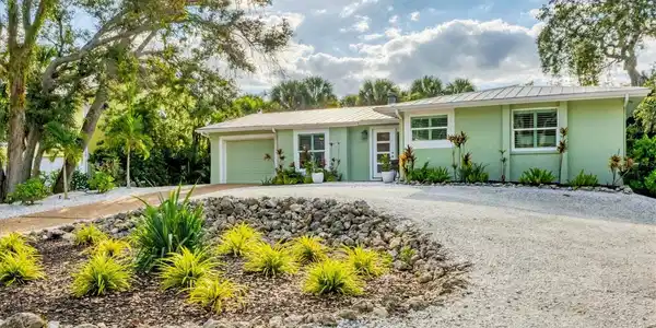 5112 OAKMONT PLACE