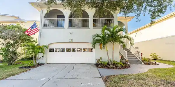 6311 BAYSIDE DRIVE