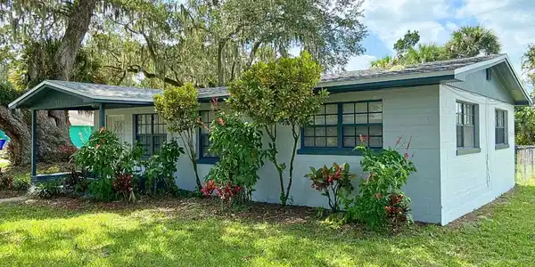 452 PALMETTO STREET