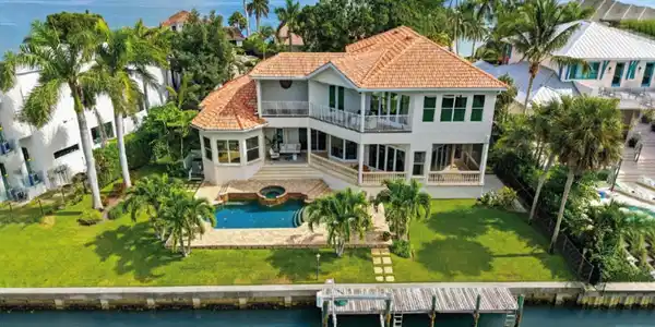 604 MOURNING DOVE DRIVE