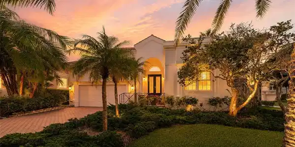 3563 FAIR OAKS LANE