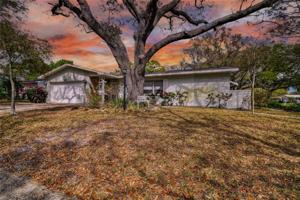 2298 CLAIBORNE