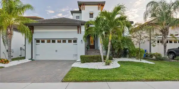 1025 SEAGRAPE DRIVE