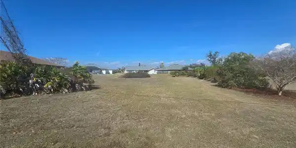 154 SANTOS DRIVE