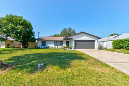 2712 WILLOW OAK DRIVE
