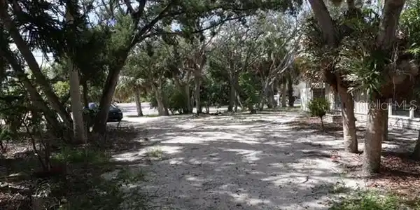 5453 AVENIDA DEL MARE