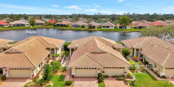 1056 TOPELIS DRIVE