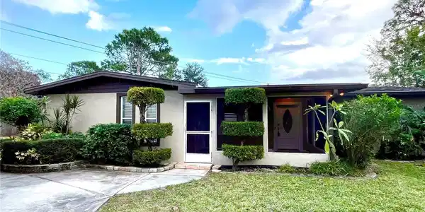 2501 YULE TREE DRIVE