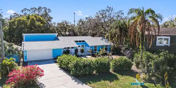 7108 RIVERWOOD BOULEVARD