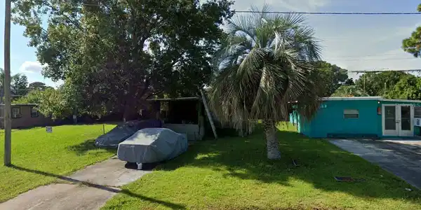 4852 SNUG HARBOR