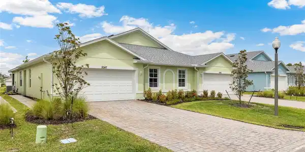 2055 ROYAL TERN CIRCLE