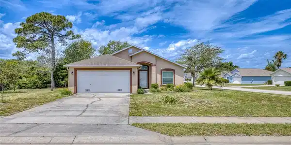 320 BROKEN OAK DRIVE