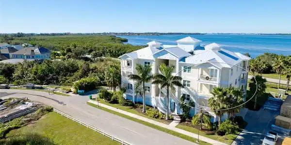 3431 79TH STREET W