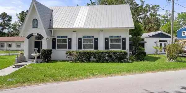 10990 W SEMINOLE PLACE