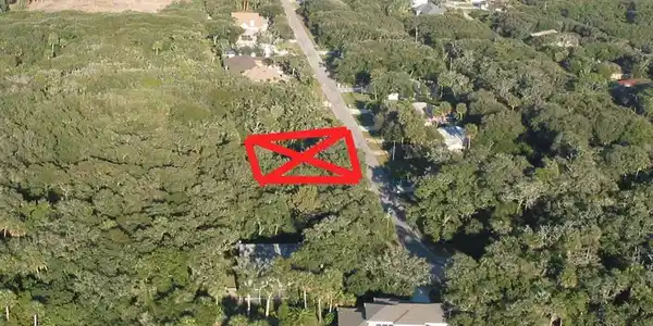 33 DEERWOOD