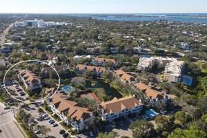 850 TAMIAMI