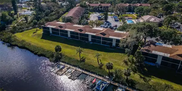 1686 SEASCAPE CIRCLE