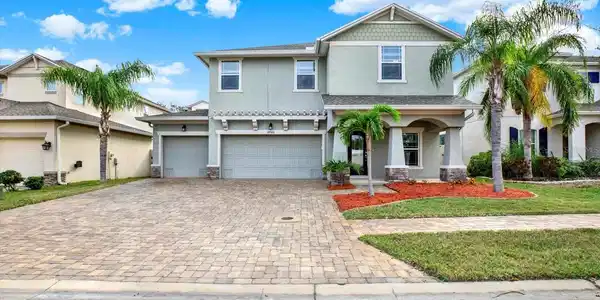 10560 LAKE SEMINOLE TERRACE