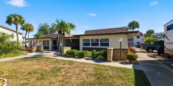 5153 TURQUOISE LANE