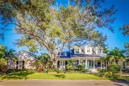 109 23RD STREET W