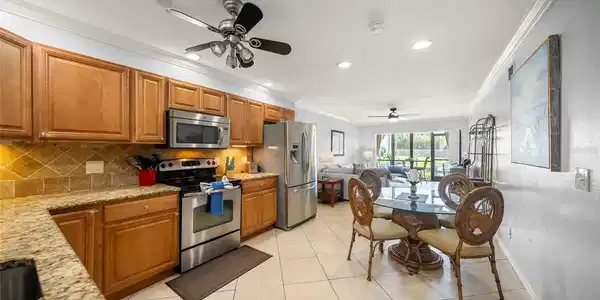 Image 4 Image 4