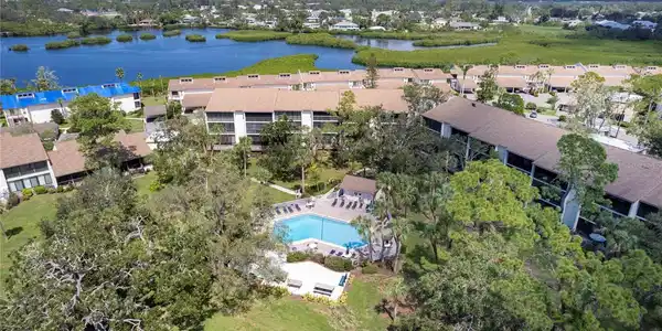 822 BIRD BAY